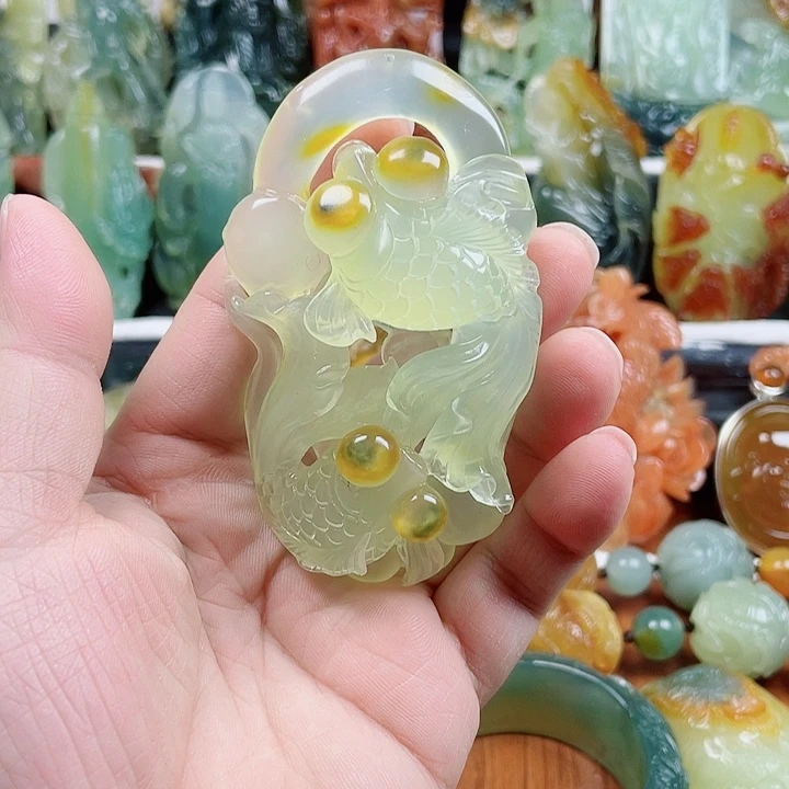 蛇纹石玉未镶嵌挂件