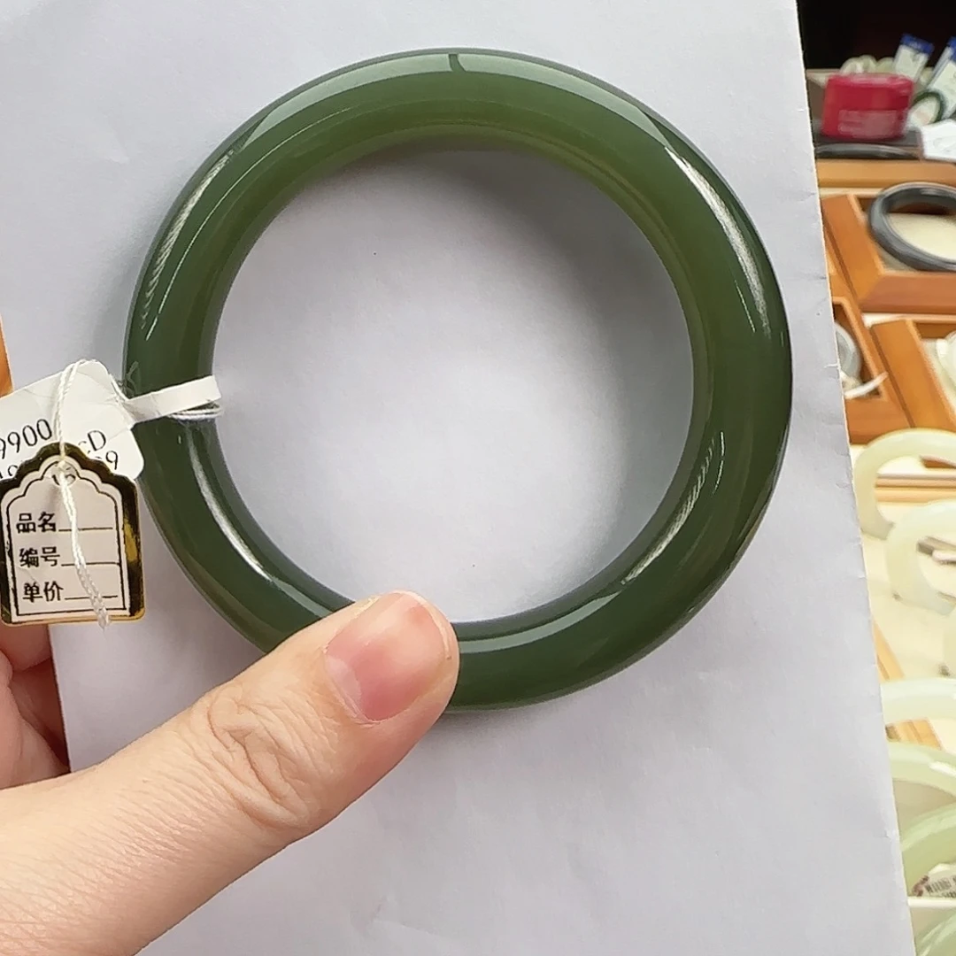 和田玉未镶嵌手镯59毕业湖水胖圆