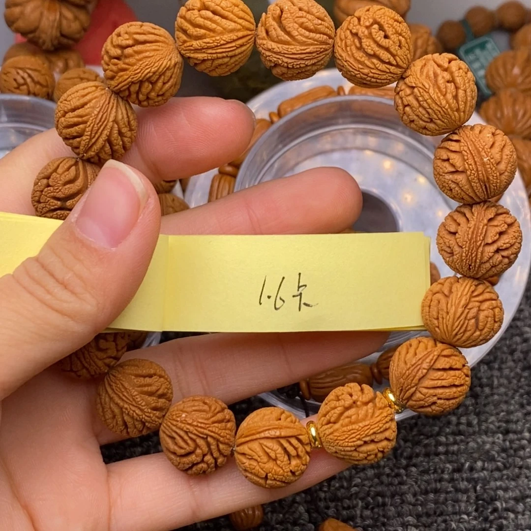 秦岭山脉龙纹桃核 17