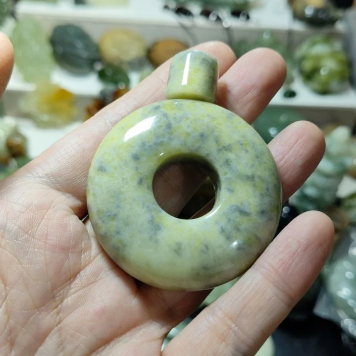 岫玉平安扣未镶嵌