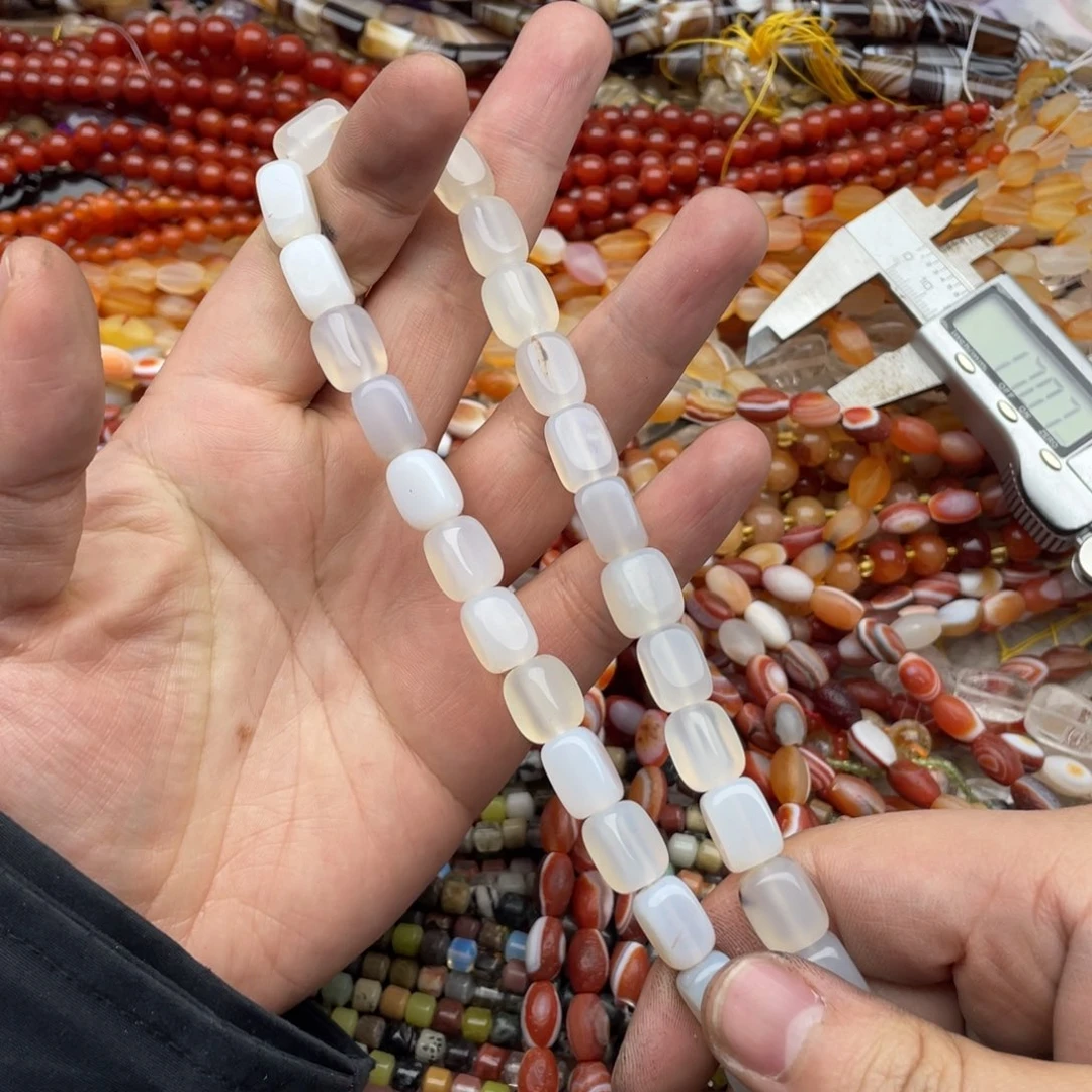 玛瑙/玉髓珠宝半成品未镶嵌一条装8*12左右白玛瑙长方糖