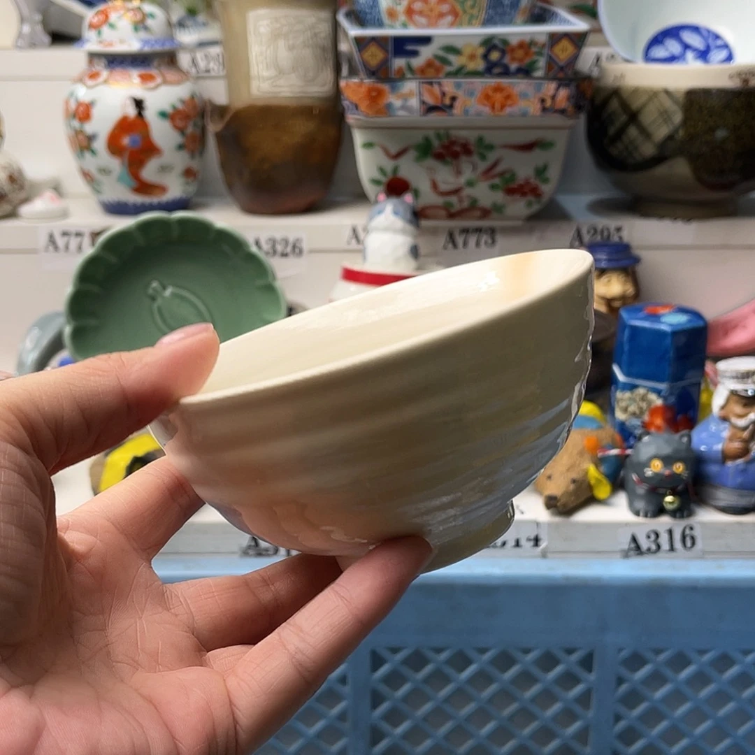 瓷片小**?哈哈哈我真的不喜欢这样笑