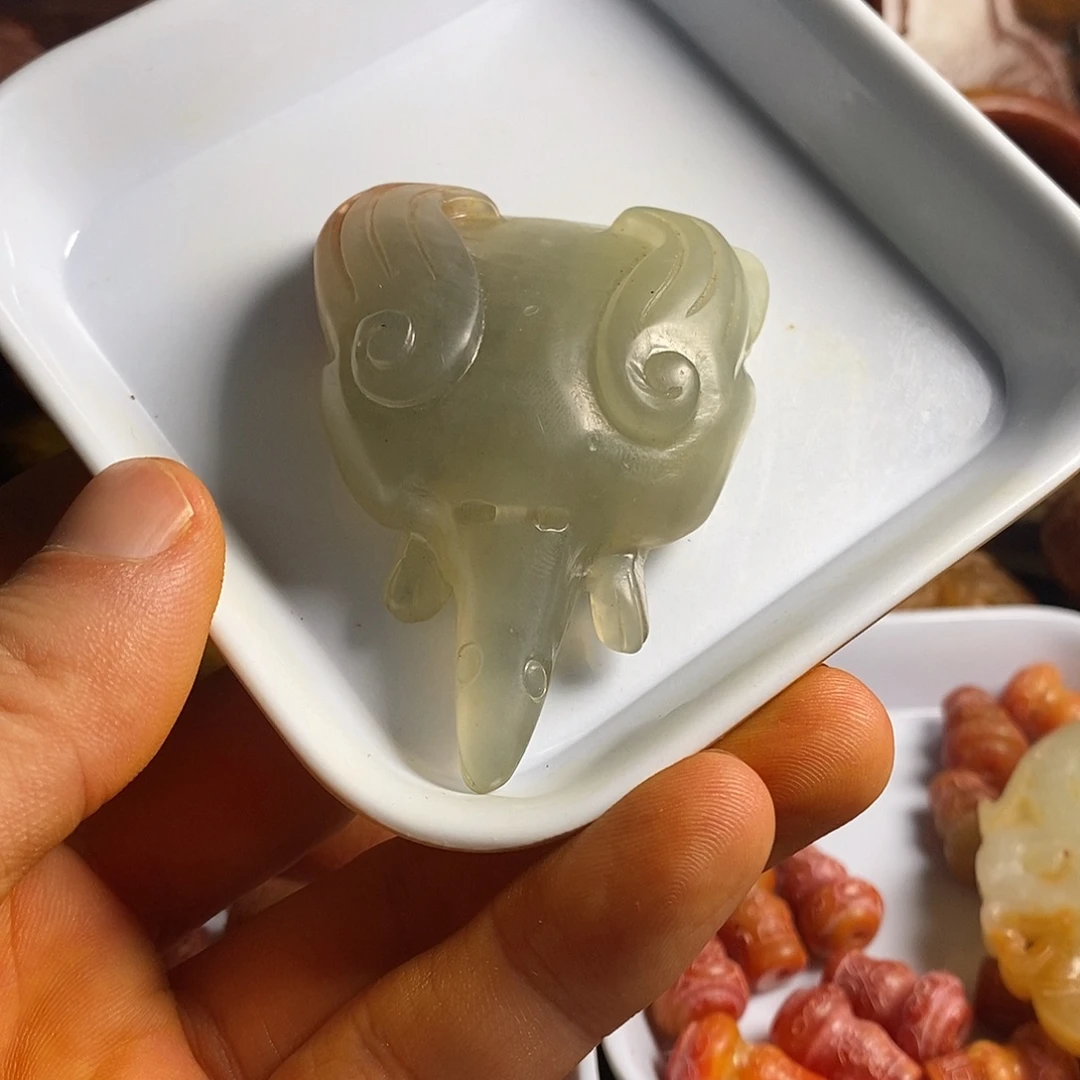 岫岩老玉（透闪石质玉）未镶嵌挂件