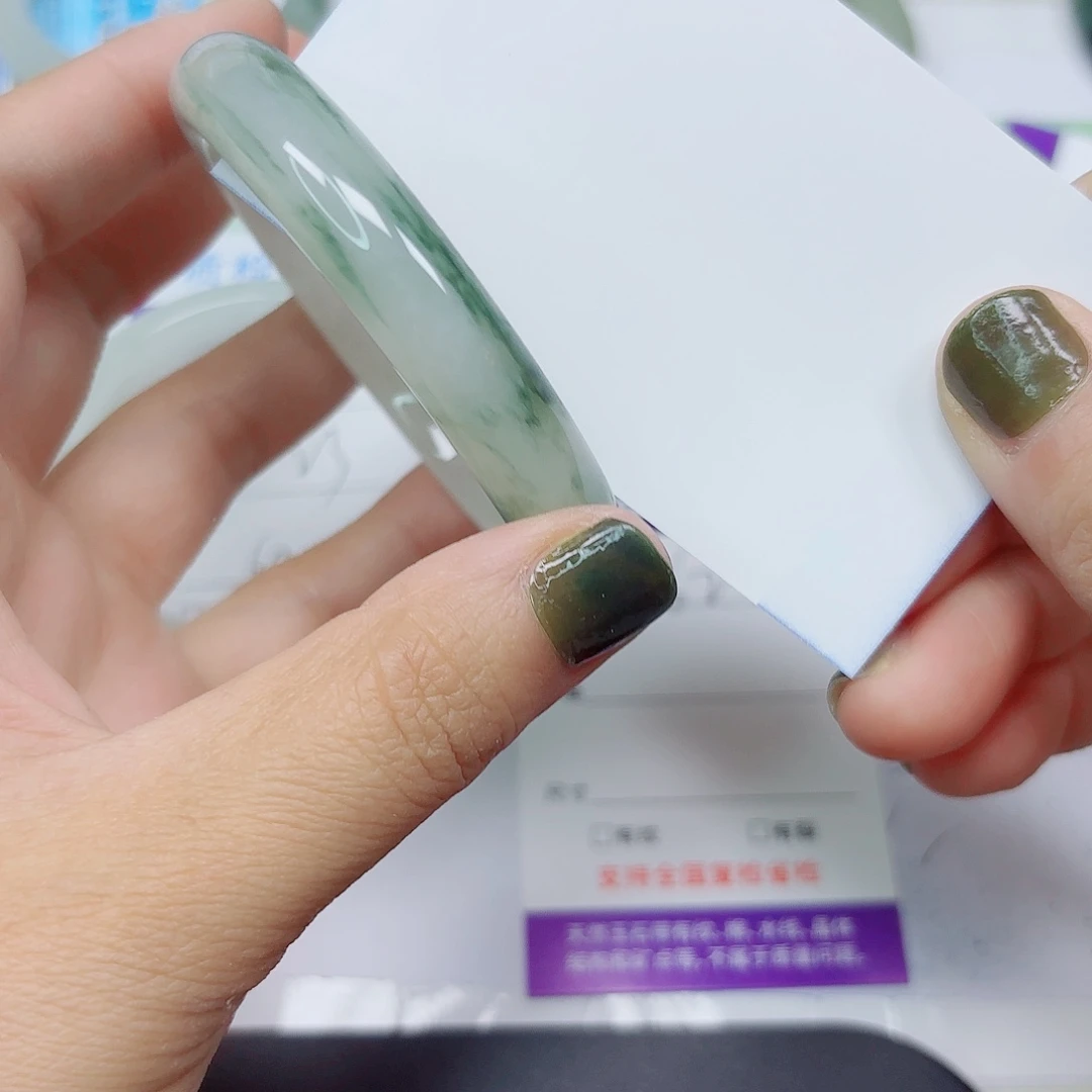 石英质玉未镶嵌手镯62/5556