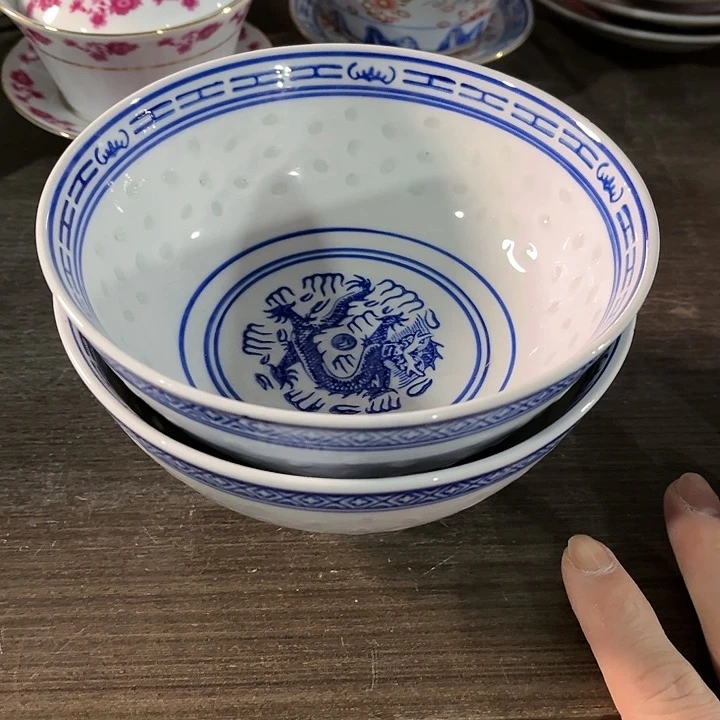 瓷片////////直径15厘米。2个。