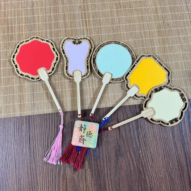 【迷你珠光镂空扇子】10把一组