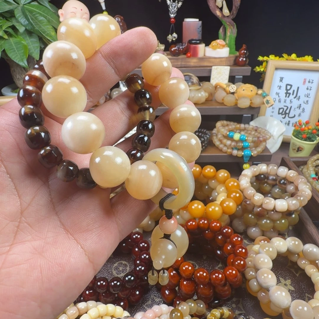 许***️皮质高级羊角手串手持