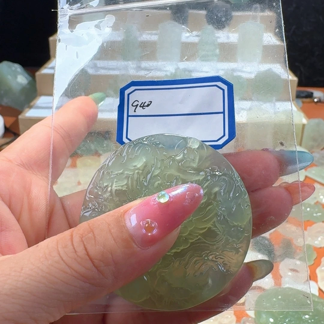 岫玉合金颈饰精美礼品