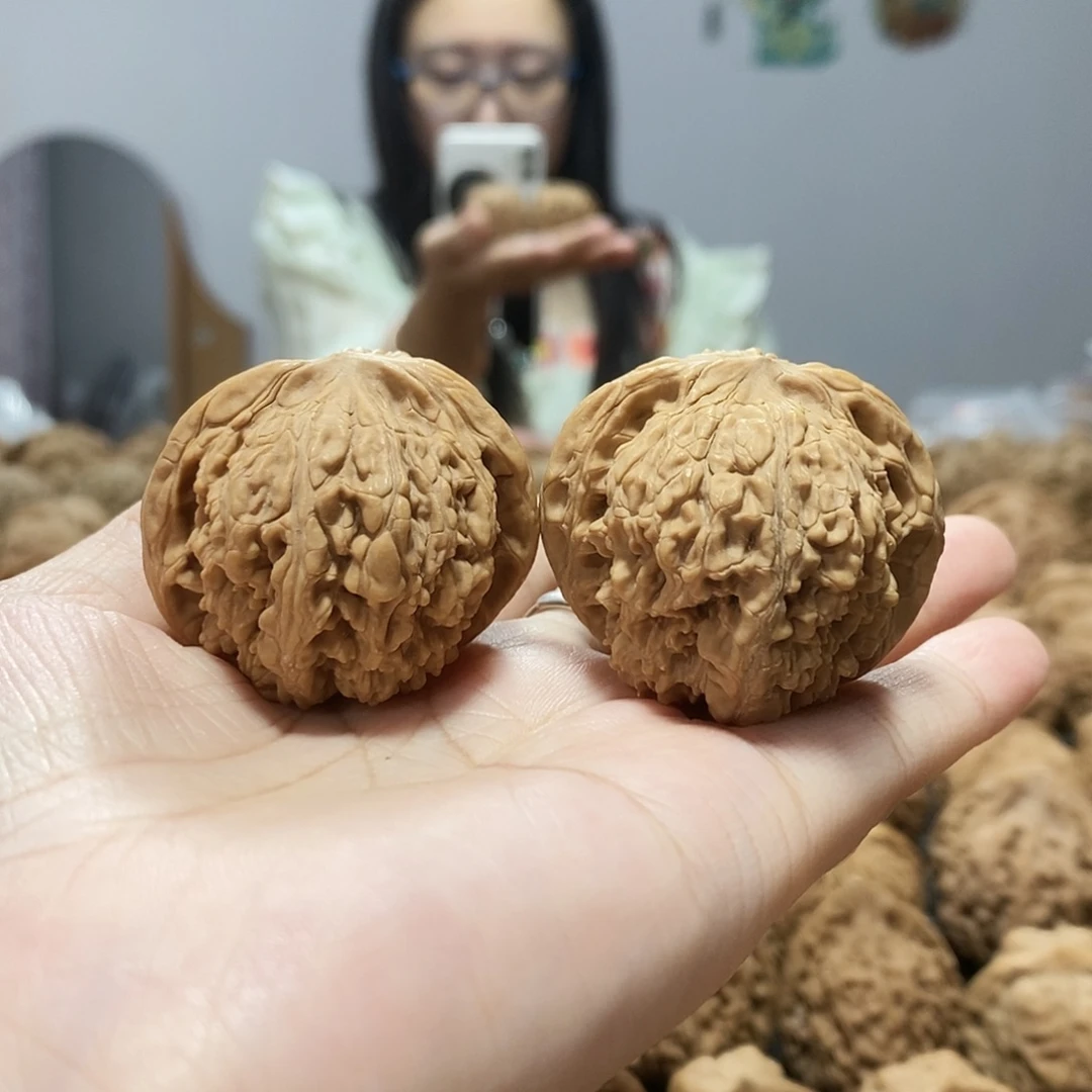 财***天文玩核桃吊坠龙洞峪40+