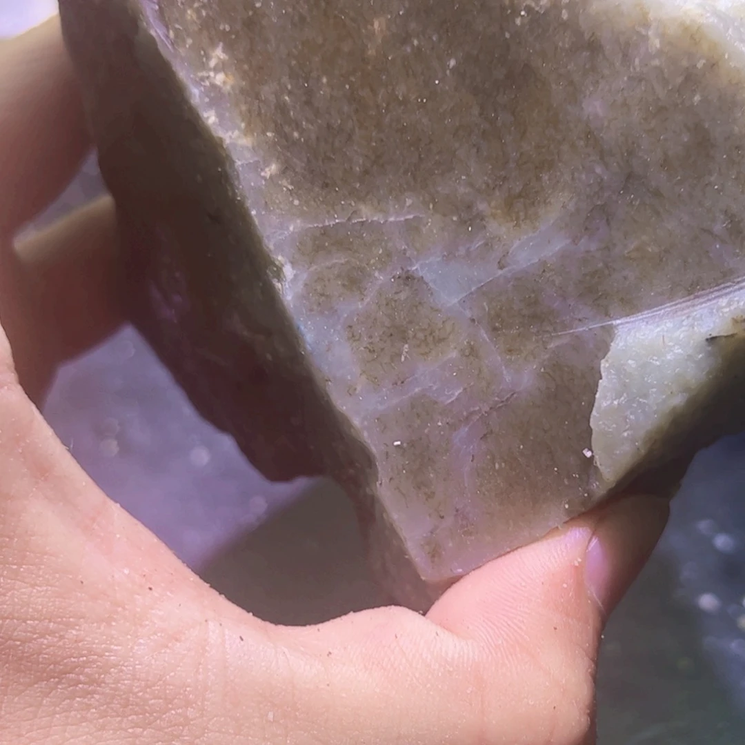 和田玉未镶嵌珠宝半成品