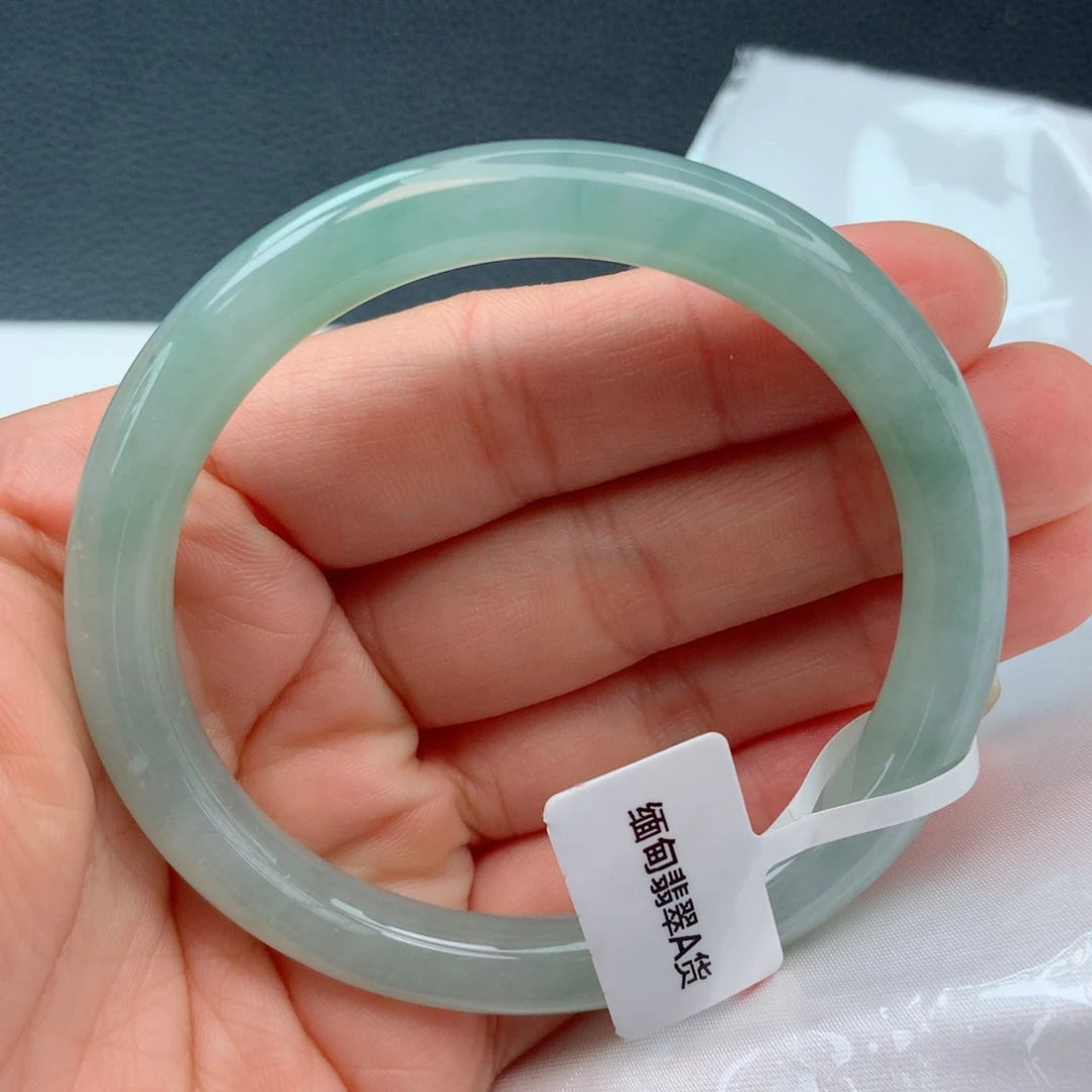 未镶嵌手镯翡翠56圈