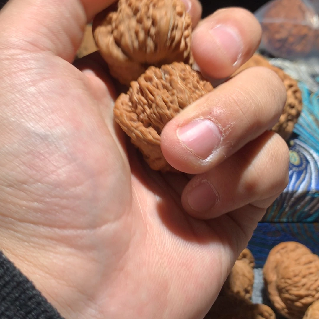 猴头核桃吊坠蓝*578999999999