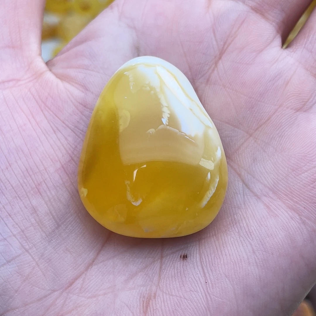 琥珀未镶嵌吊坠(不含链)