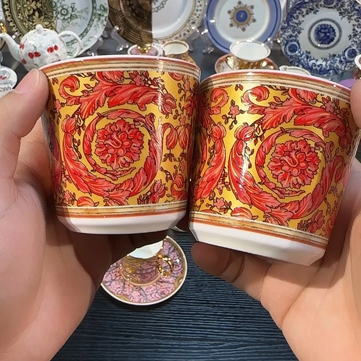 两个杯杯杯杯杯杯