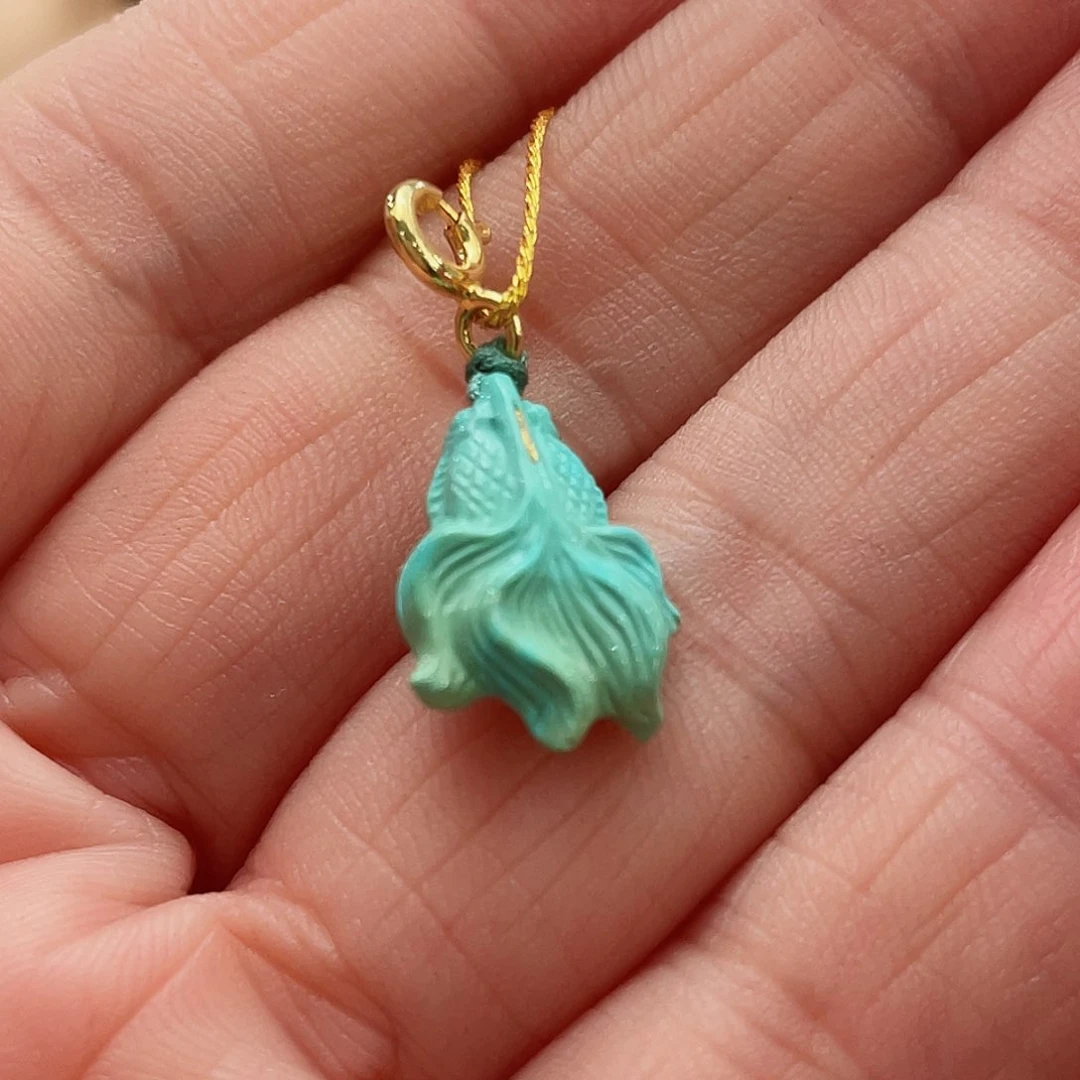 绿松石颈饰未镶嵌