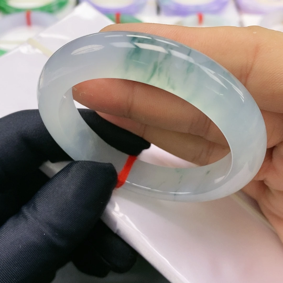 【闪购商品】未镶嵌手镯翡翠