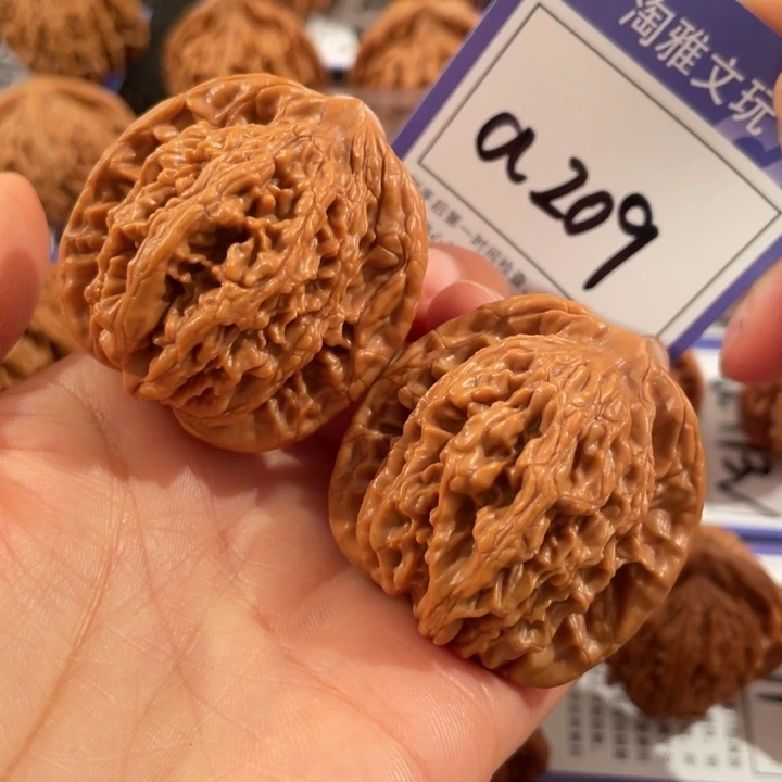 把件文玩核桃209号4.1➕虎头