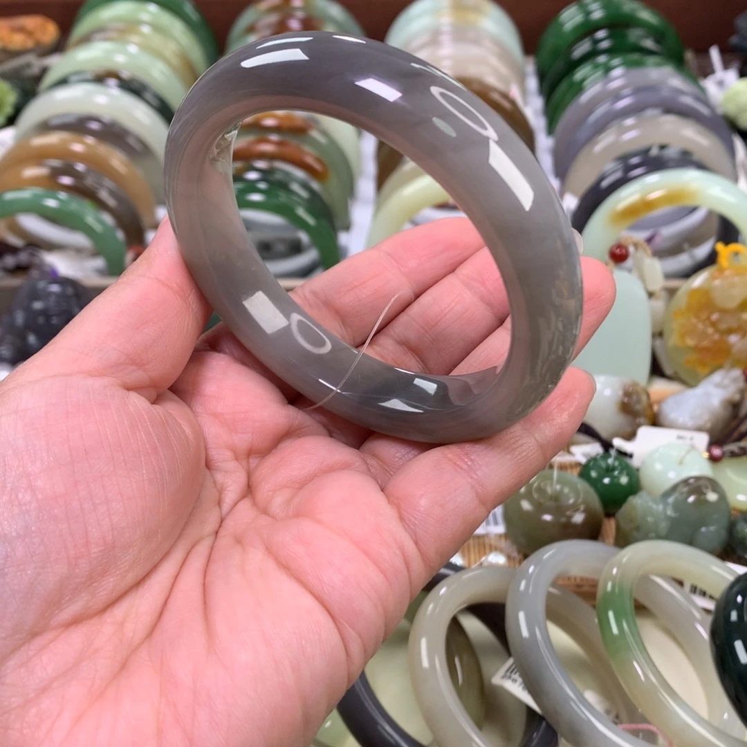 和田玉未镶嵌手镯60_61口径