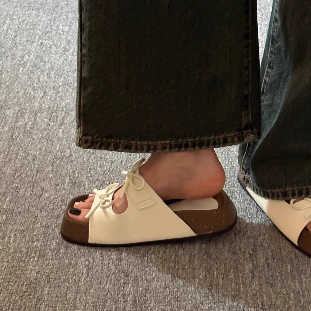 绝美蝴蝶结厚底勃肯拖鞋女外穿2025夏季新款防滑休闲百搭沙滩凉拖