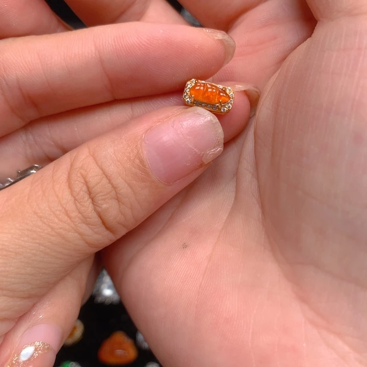 S****翡翠银S925镶嵌颈饰提溜