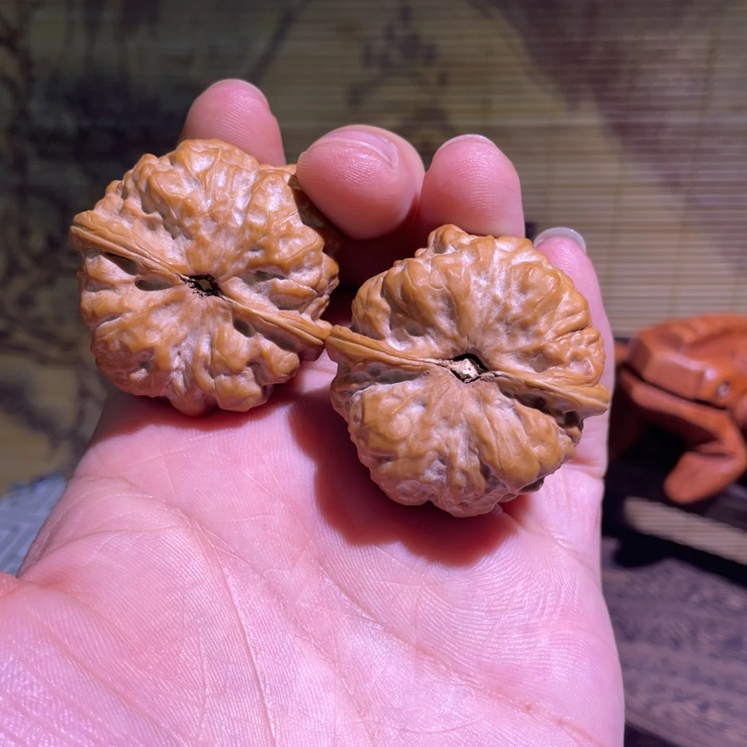 双***墩吊坠文玩核桃蛤蟆