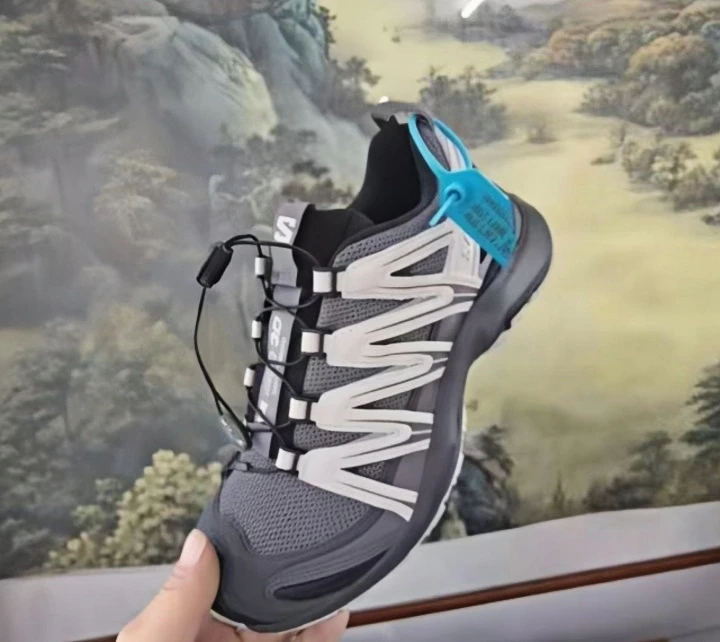 【预售】灰粉XA PRO 3D舒适柔软地磅男女同款登山鞋
