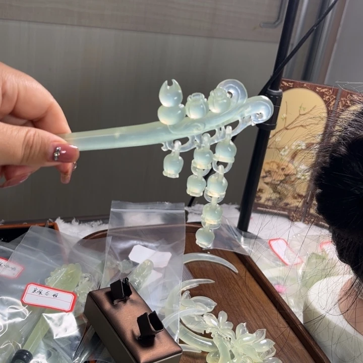 皮***面合金蛇纹石玉发饰