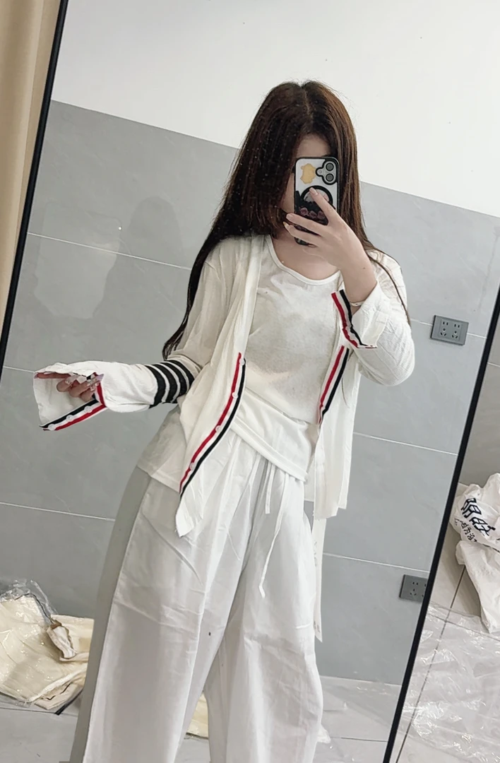 薄款防晒学院风夏季V领毛针织衫长袖短款纯欲辣妹风三件套