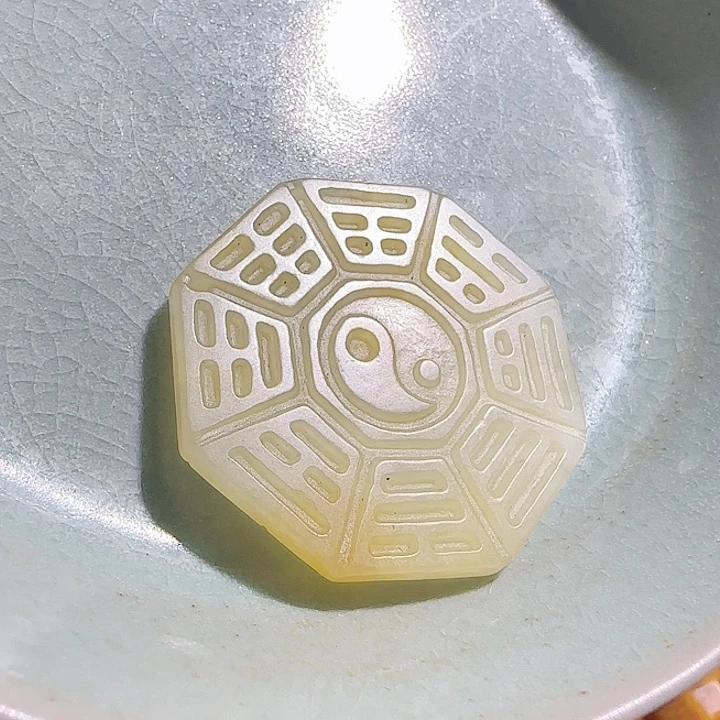 瓷片hfdcghjkkjbvcv