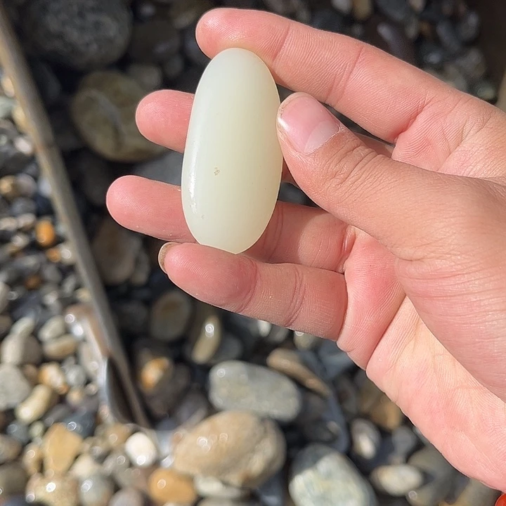 圆润饱满无瑕疵的