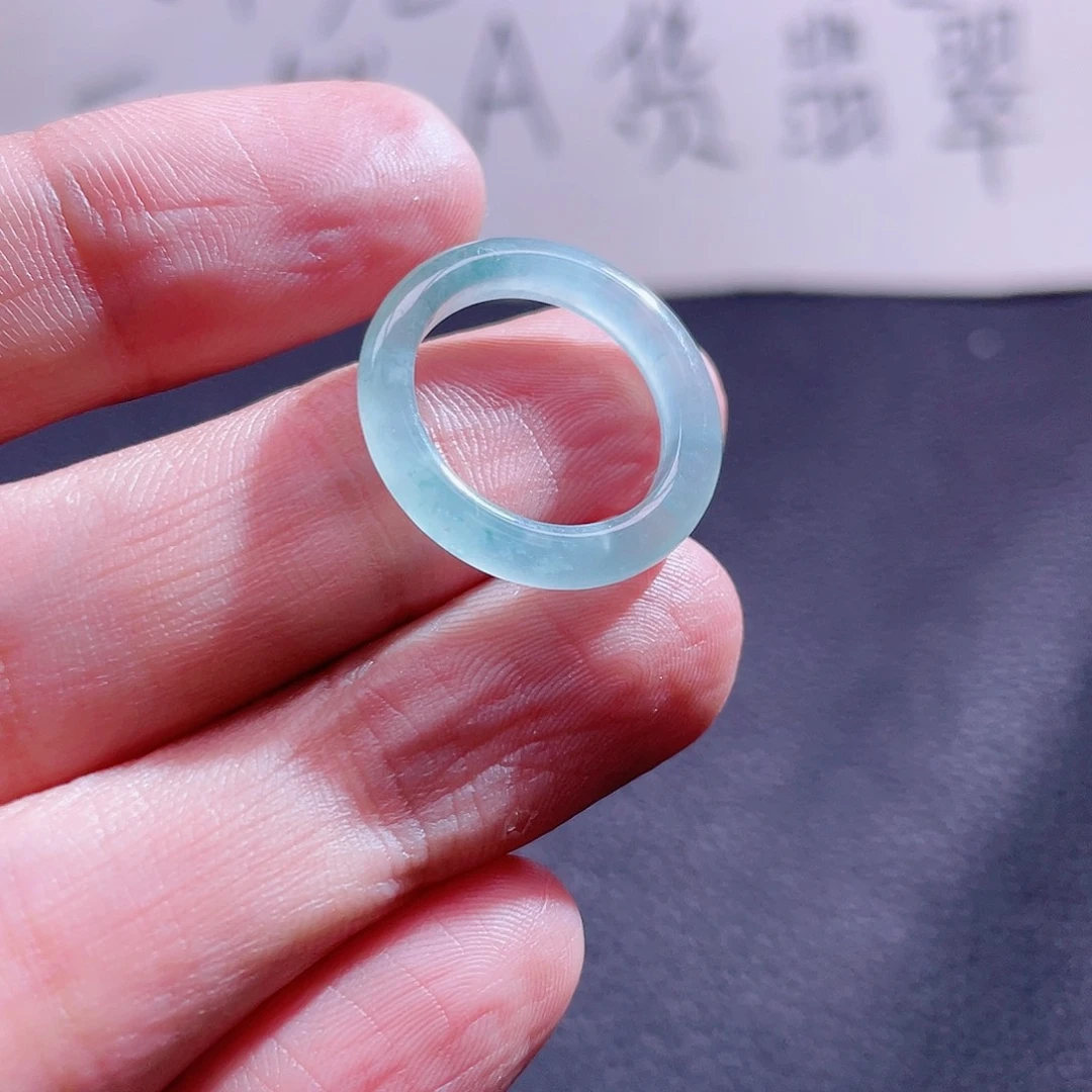 翡翠颈饰未镶嵌888888888