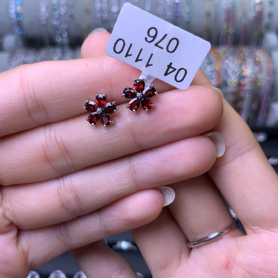 石榴石耳饰银S925镶嵌