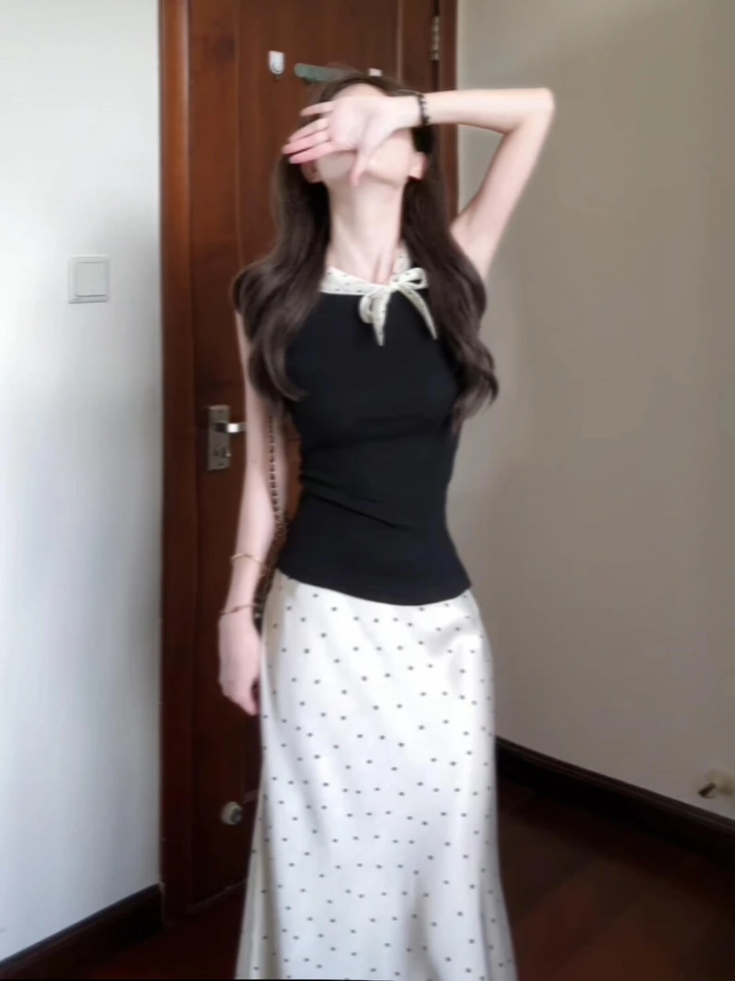 2025夏季新款高级感气质无袖修身上衣高腰显瘦波点半身裙时尚套装