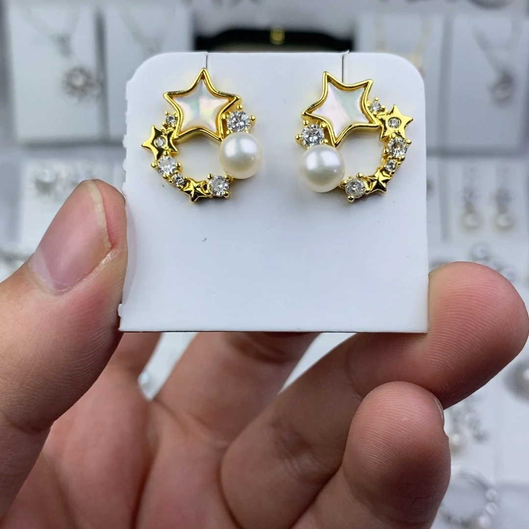 淡水珍珠未镶嵌耳饰