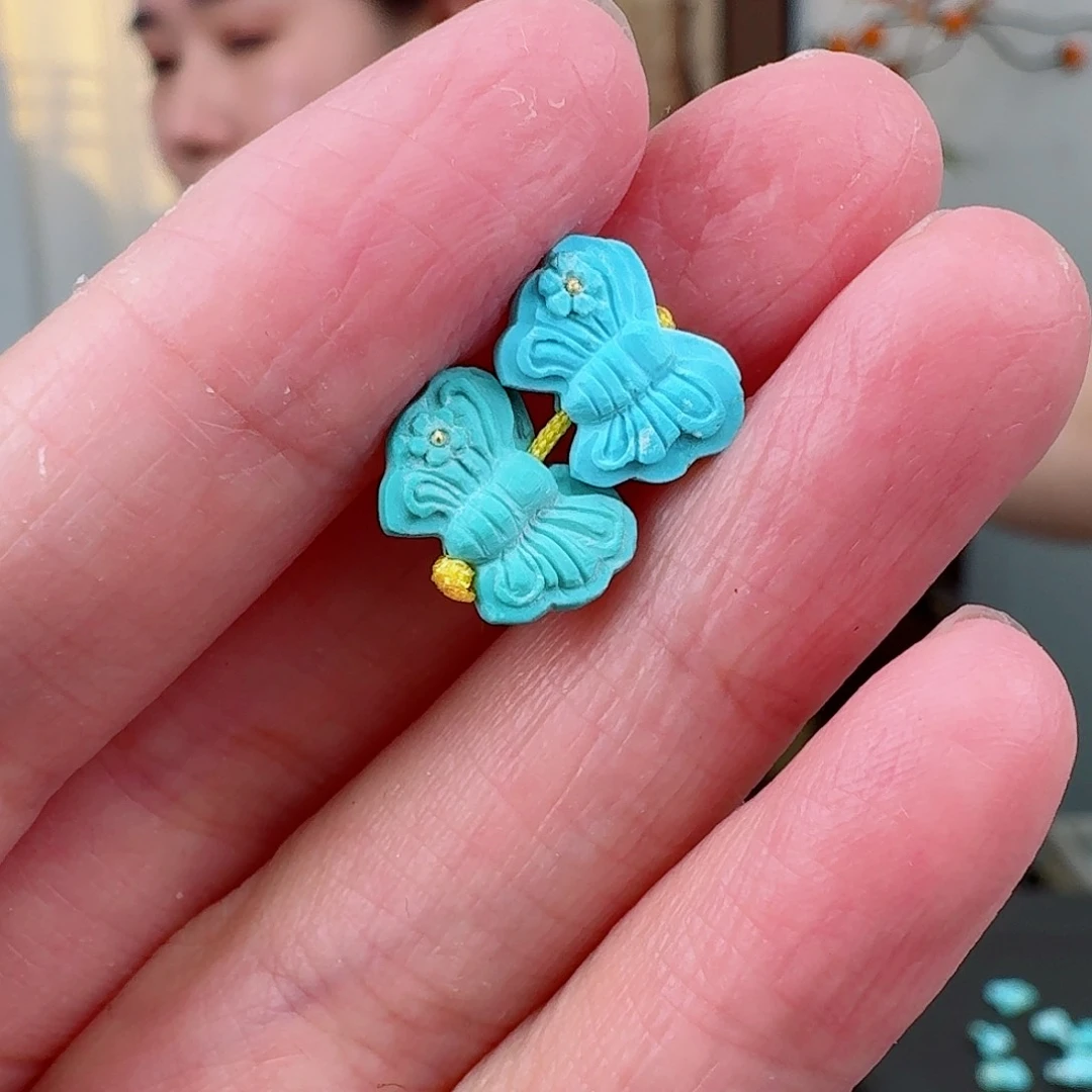 未镶嵌绿松石珠宝奇石