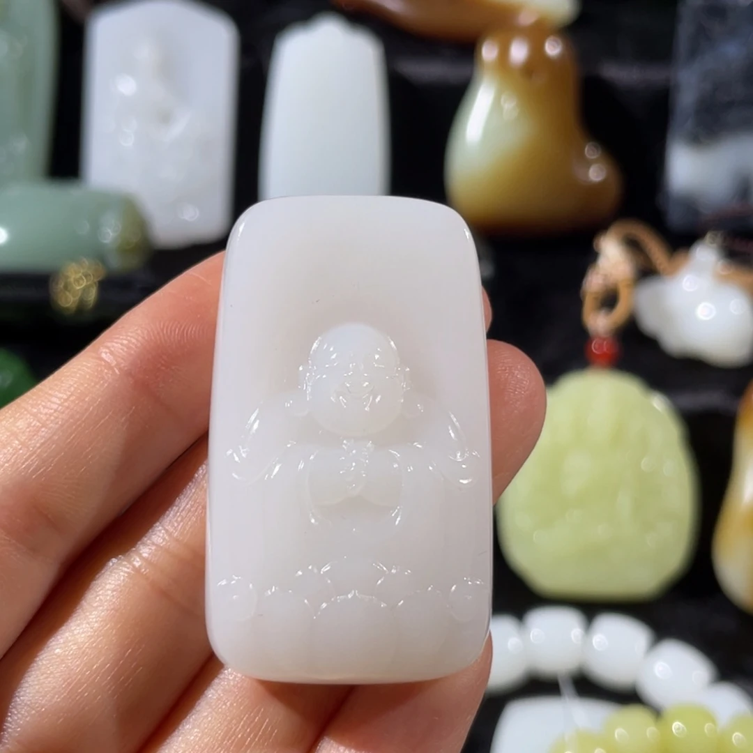 和田玉未镶嵌挂件