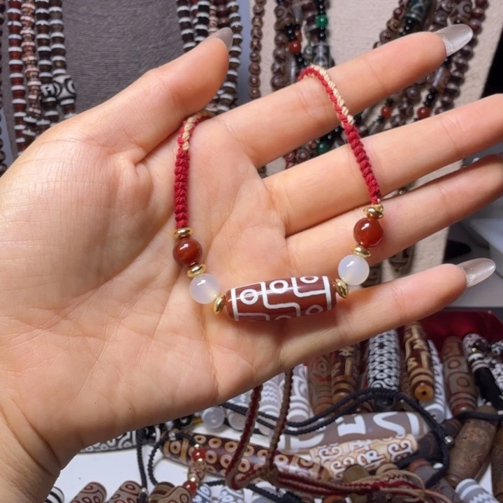 玛瑙/玉髓未镶嵌手链天珠88