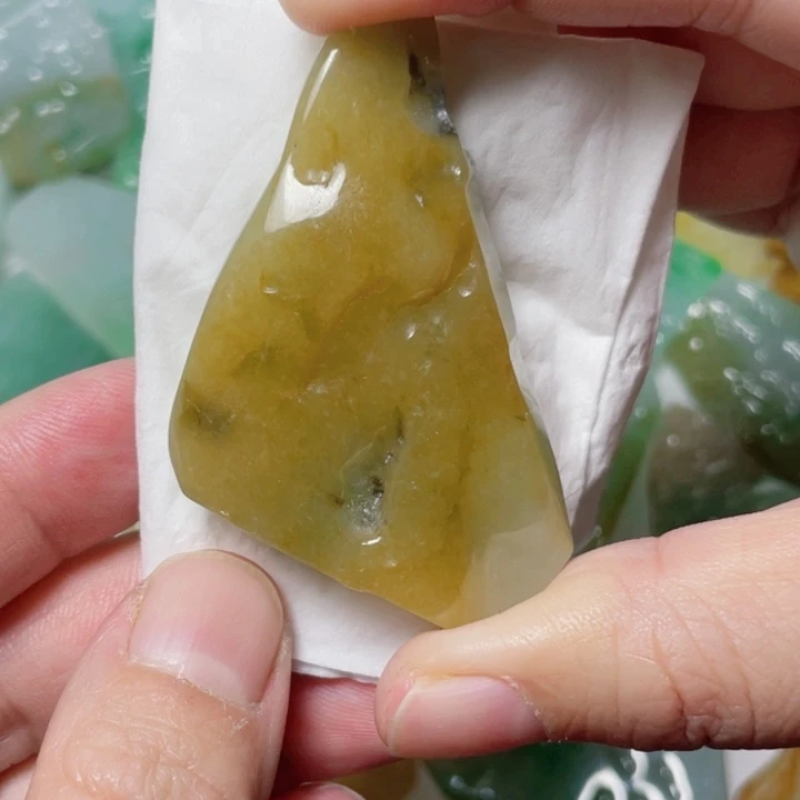 定制翡翠未镶嵌包工