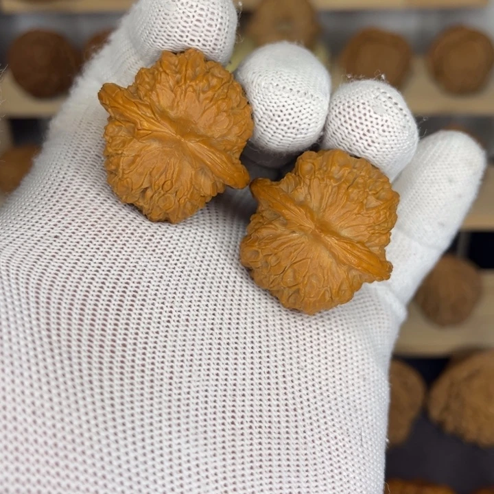 文玩核桃吊坠35.5全品血麒麟小精对