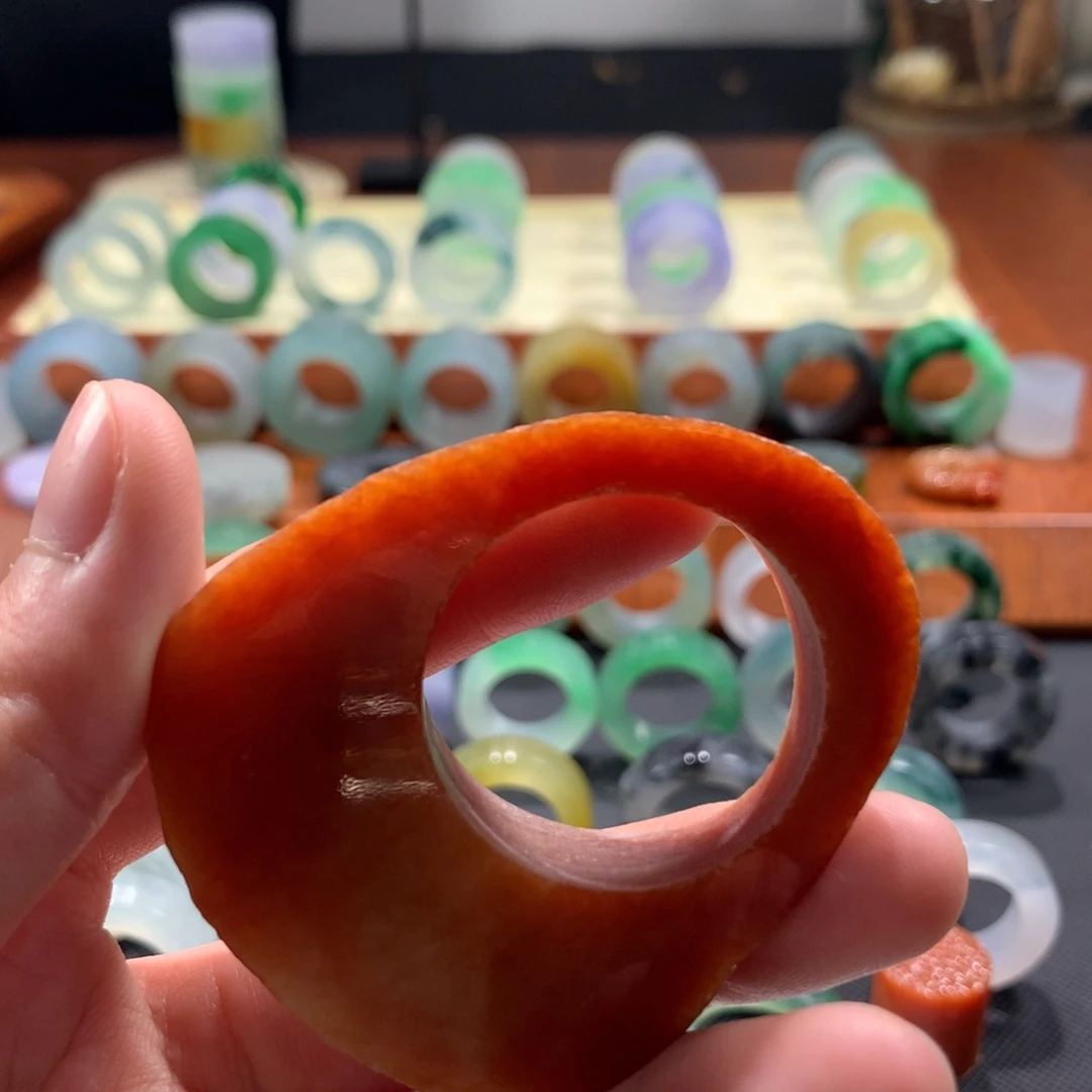 定制翡翠未镶嵌?****蛋面