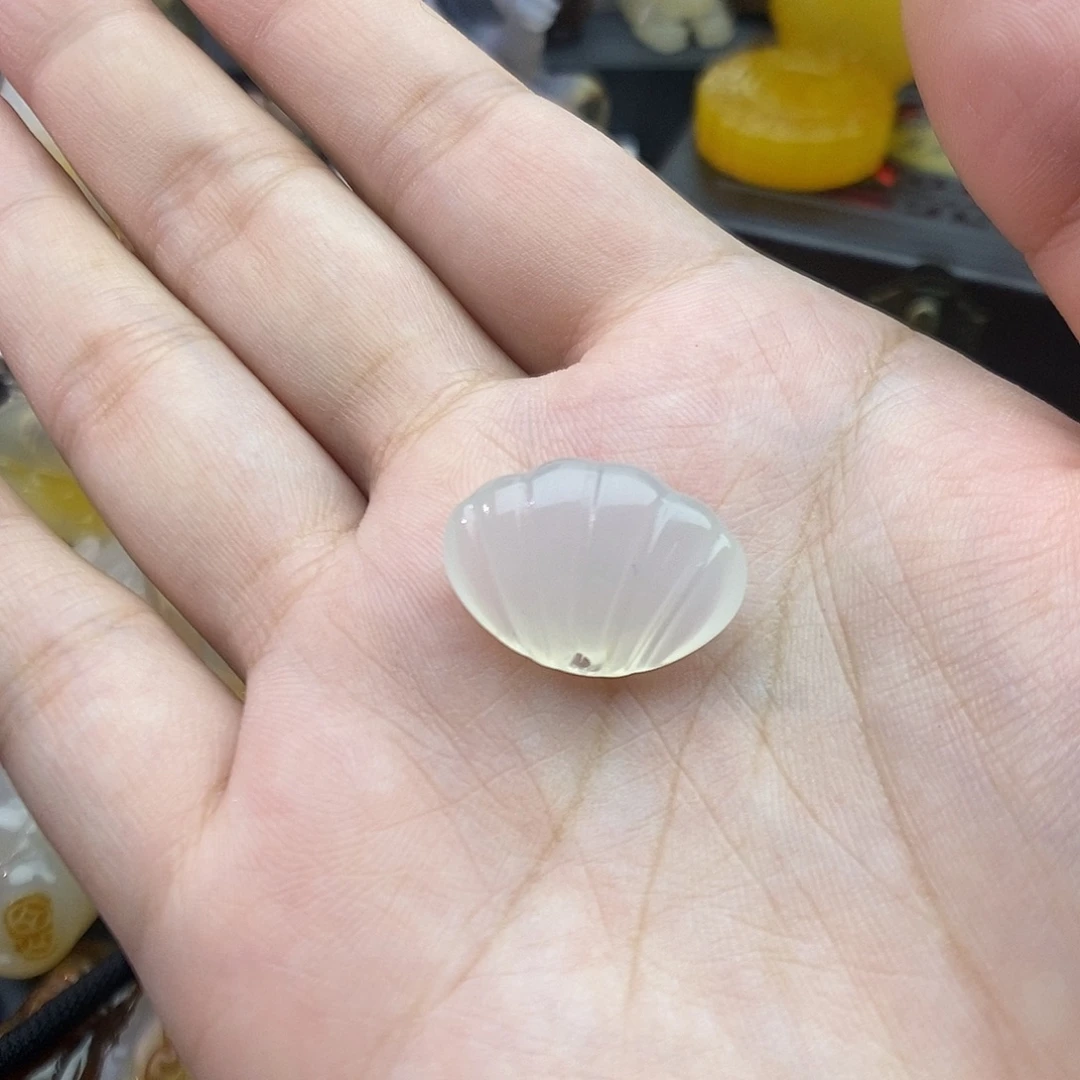 未镶嵌颈饰玛瑙/玉髓