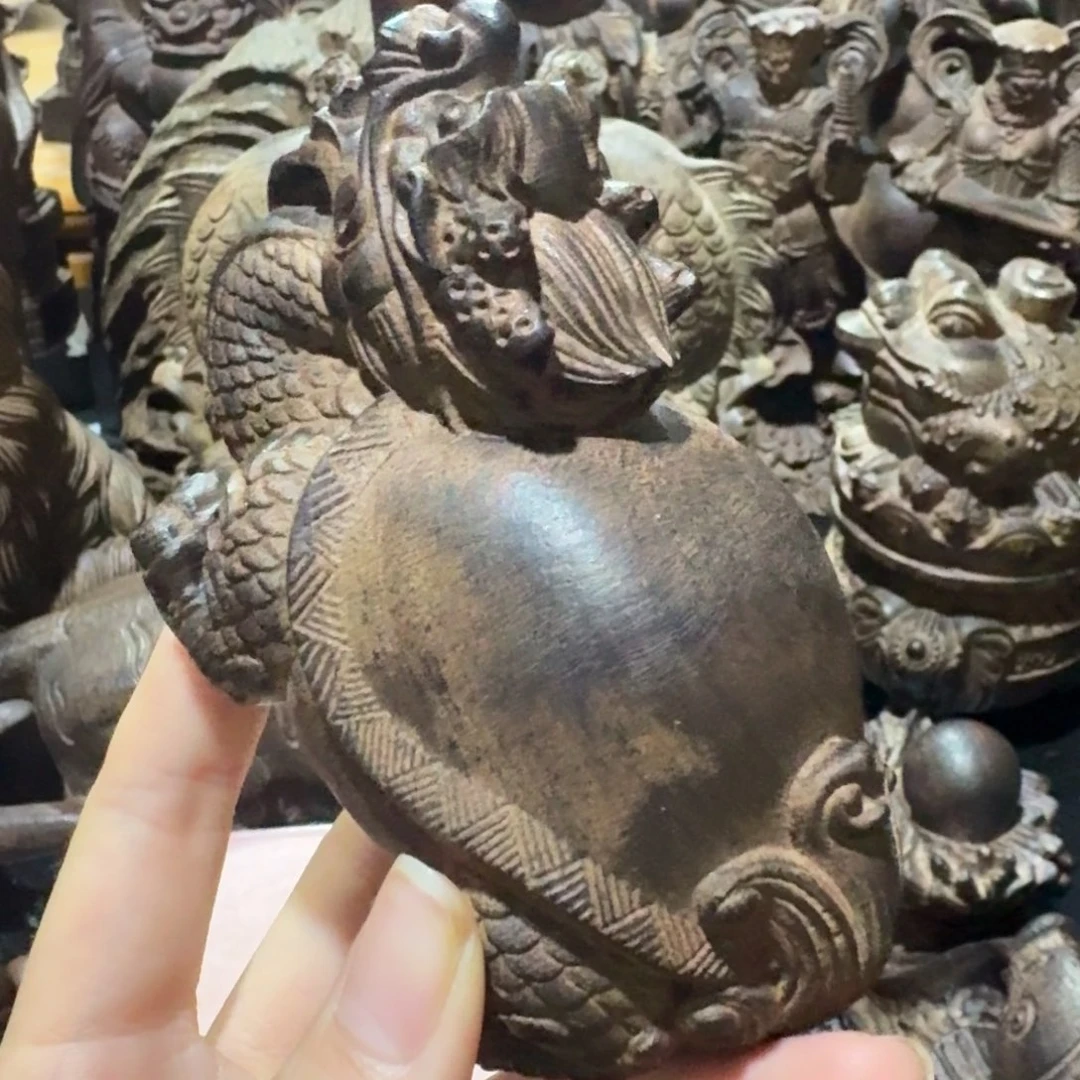 木家居用品摆件等