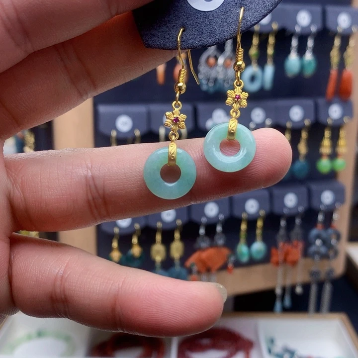 未镶嵌翡翠耳饰一**苑耳饰