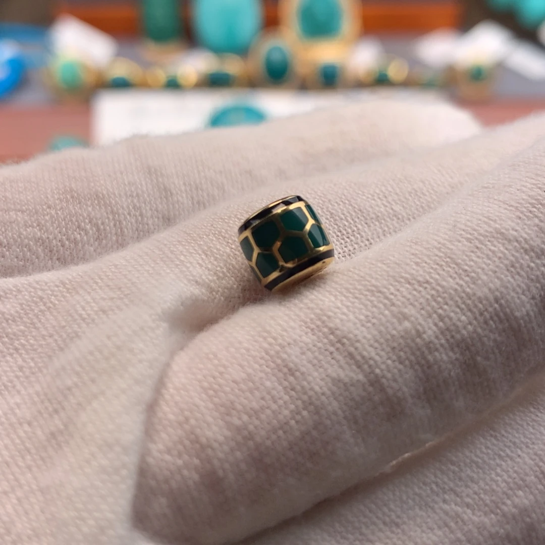 绿松石18K金镶嵌绿松石7mm