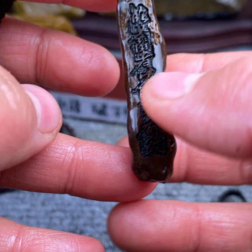 【闪购商品】原石雕刻手把件