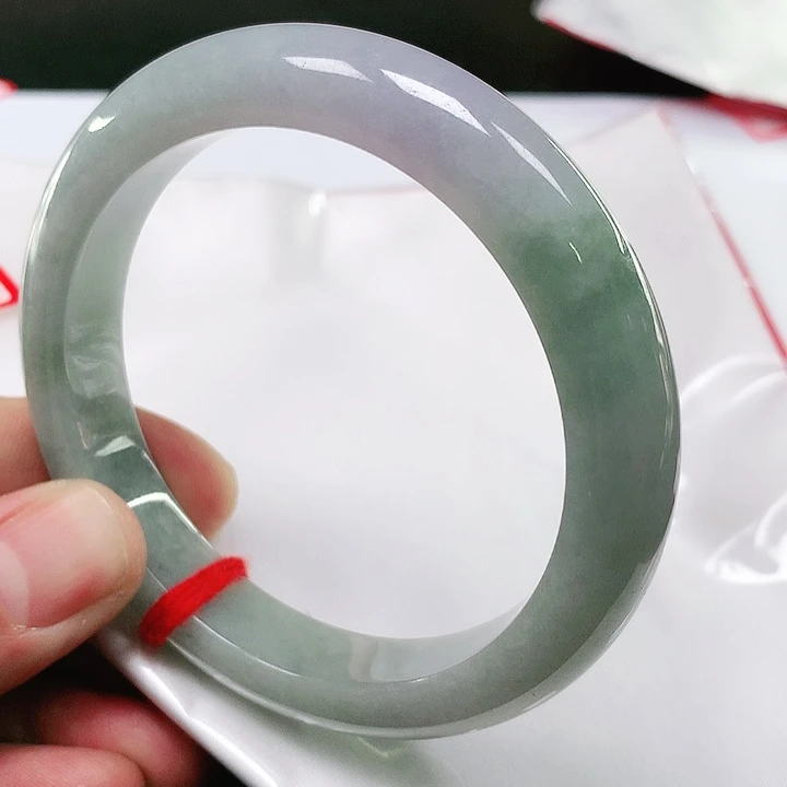 翡翠手镯（圆镯）未镶嵌翡翠手镯未镶嵌 63圈口