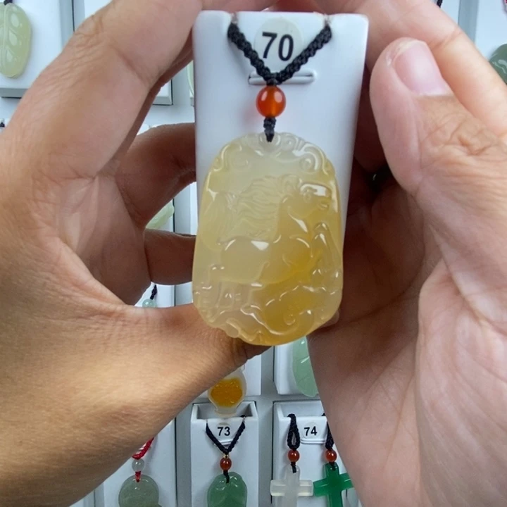 玛瑙/玉髓未镶嵌颈饰