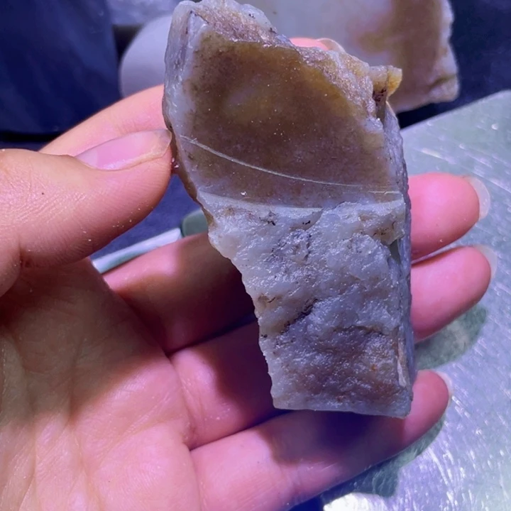 和田玉未镶嵌珠宝半成品