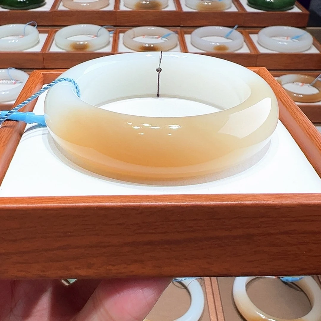 和田玉手镯54➕未镶嵌