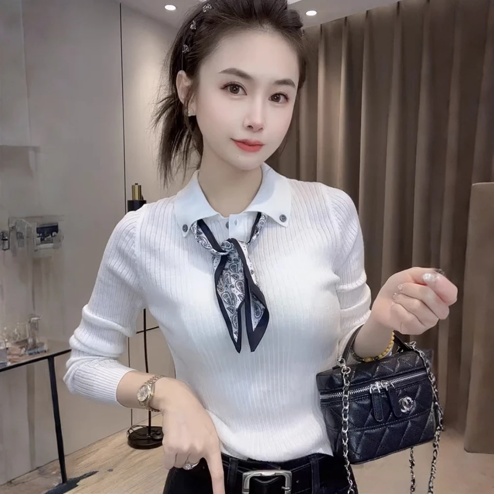 早秋新款小香风丝巾百搭翻领气质针织衫女设计感显瘦时尚法式上衣